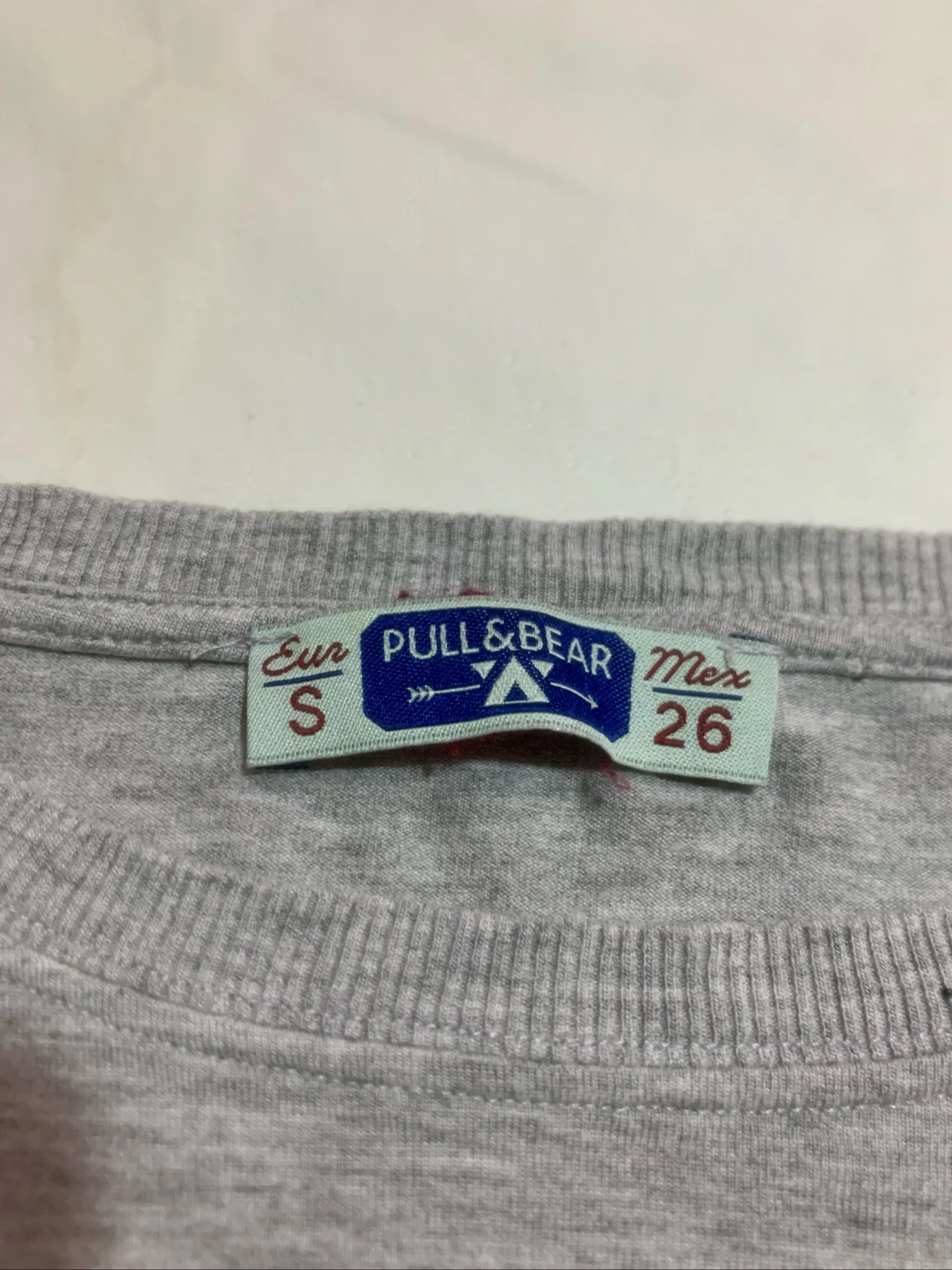 Camiseta Gris Vintage Estampada Talla S – photo 4